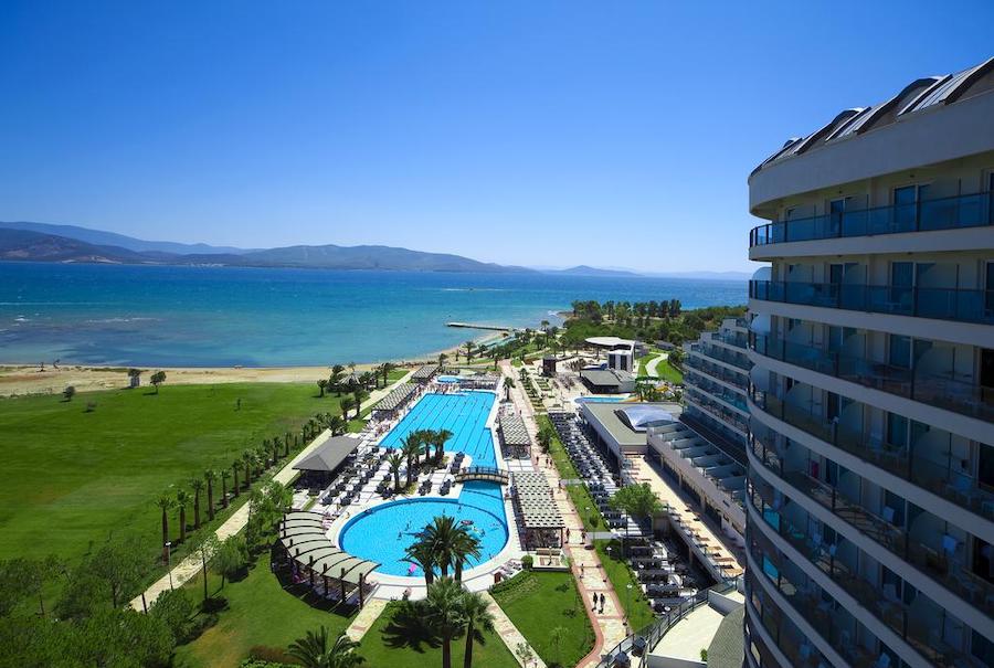 venosa beach resort