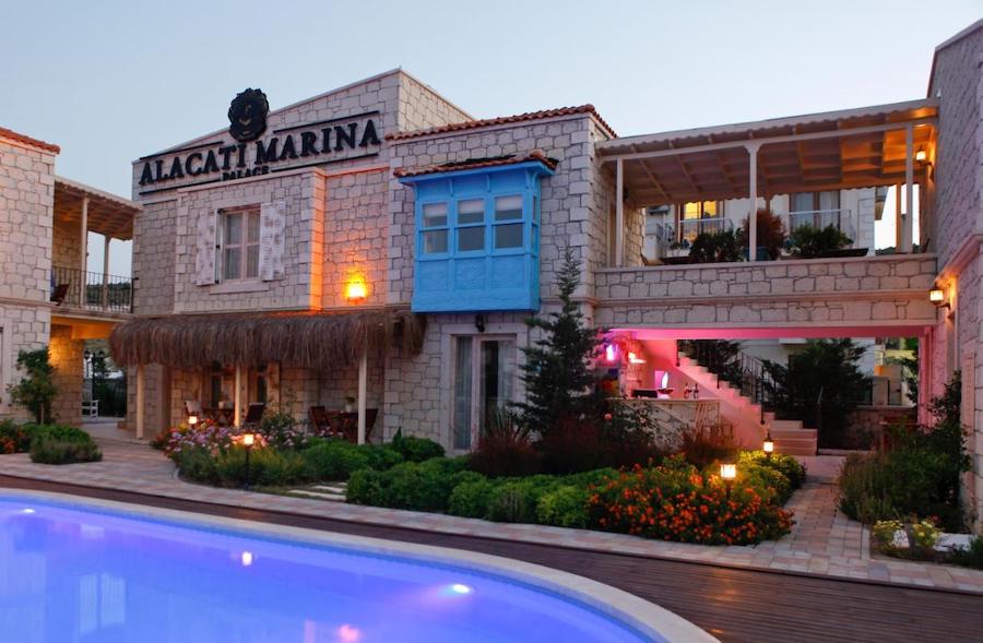 alaçatı marina palace