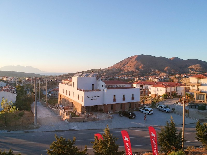 porta troya otel