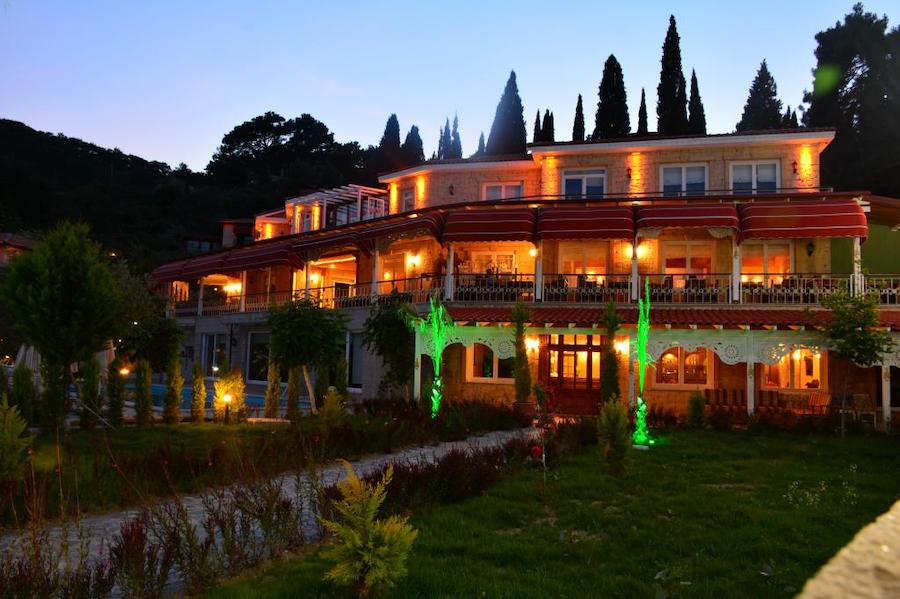 reis inn otel