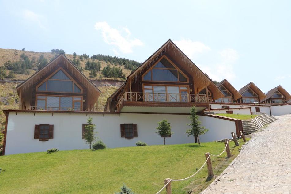 snowdora villa