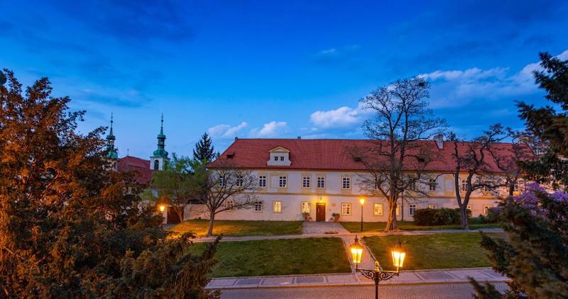 loreta hotel prag
