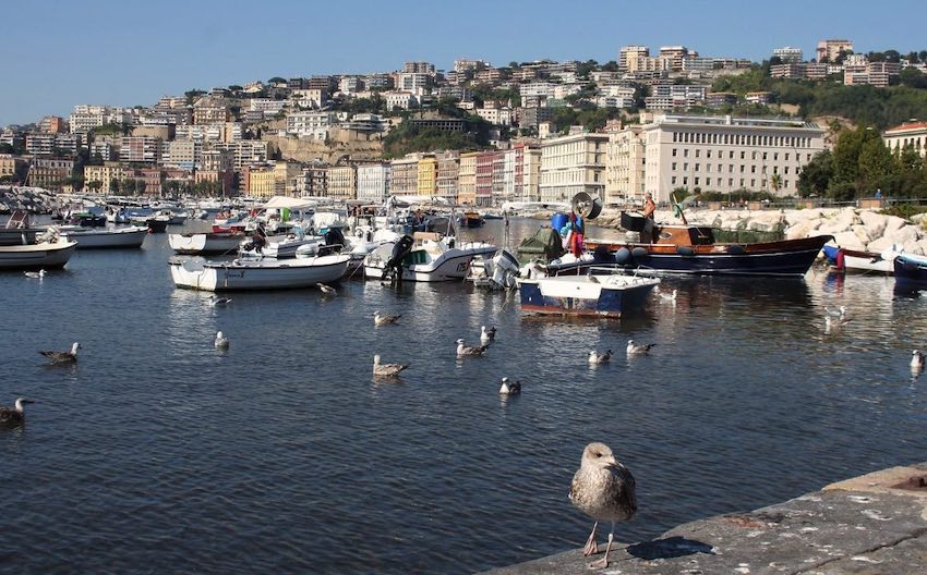 lungomare caracciolo