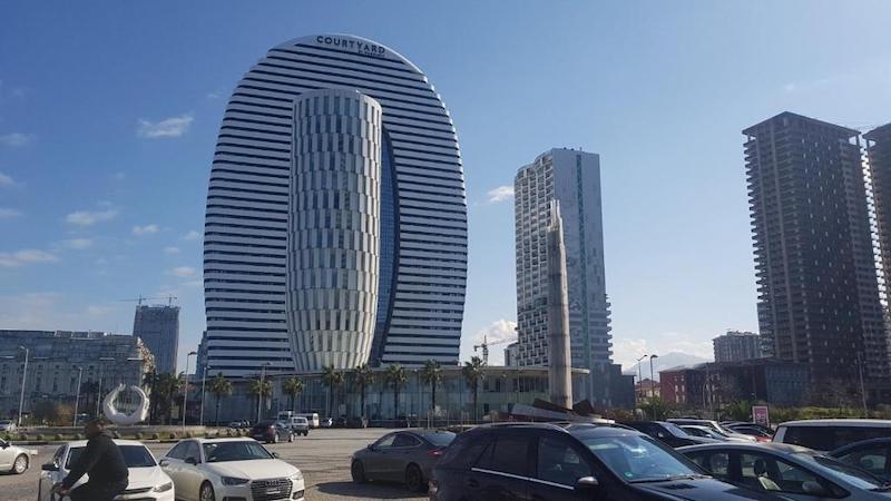 Batum New Boulevard / Batum Yeni Bulvar