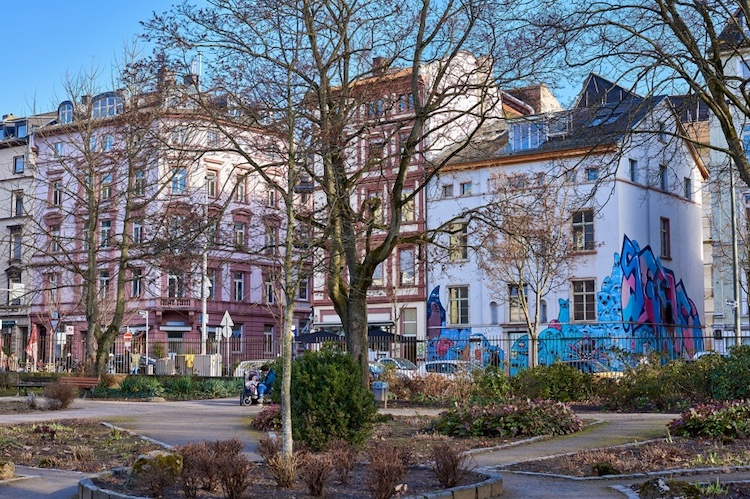 Frankfurt'ta nerede kalınır Bornheim