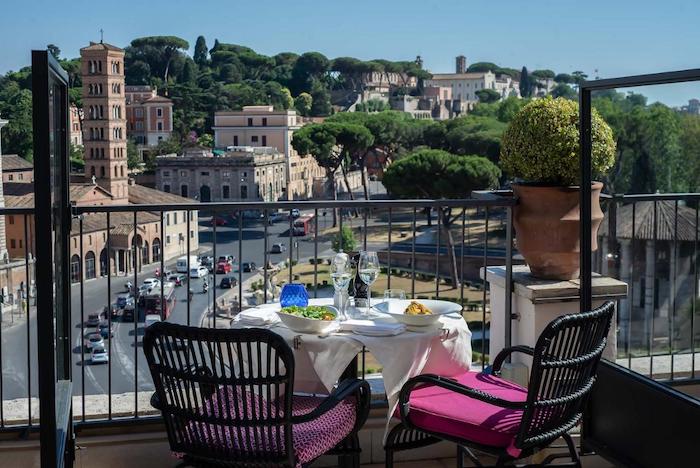 Balkonlu Roma Oteli 47 Butik Otel