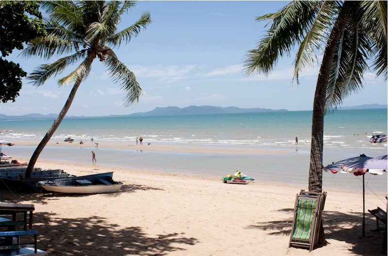 Pattaya'da nerede kalınır pattaya plajı