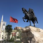 tiran'da nerede kalınır