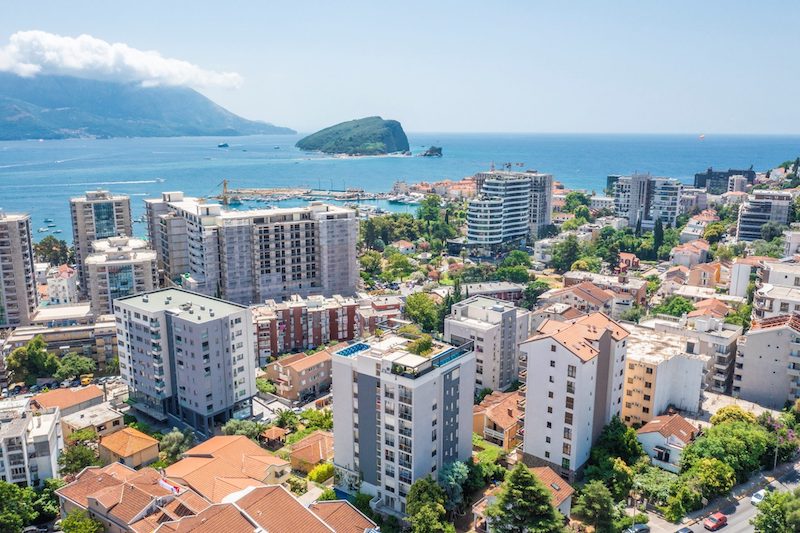 Budva'da nerede kalınır Centar