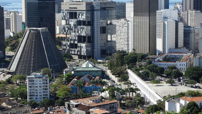 Rio'da nerede kalınır Lapa