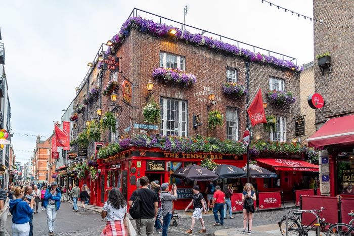 Dublin'de nerede kalınır Temple bar