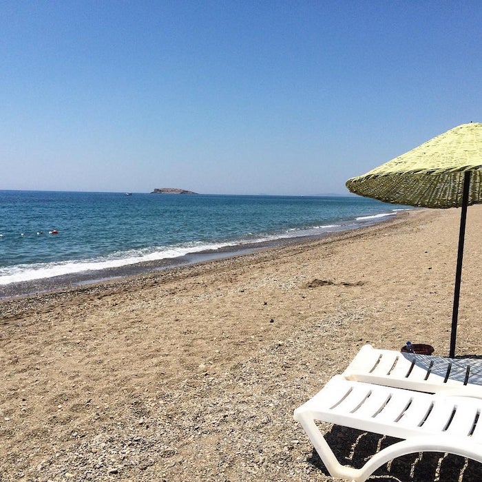 Denizatı Tatil Köyü Plajı