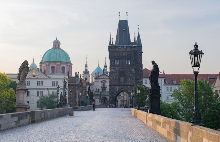 Prag Karl Köprüsü