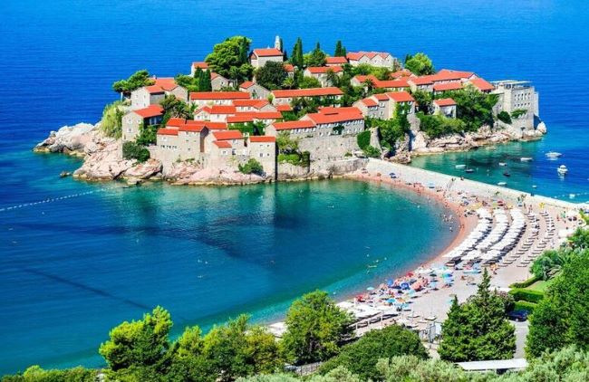 MNG Turizm Elit Büyük Balkanlar Turu THY ile 6 Gece Tüm Çevre Gezileri Dahil