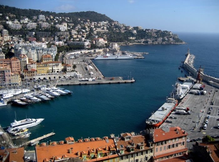 Nice Port