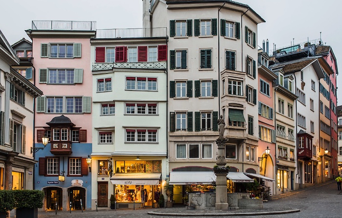 Zurich Old Town (Eski Şehir Merkezi)