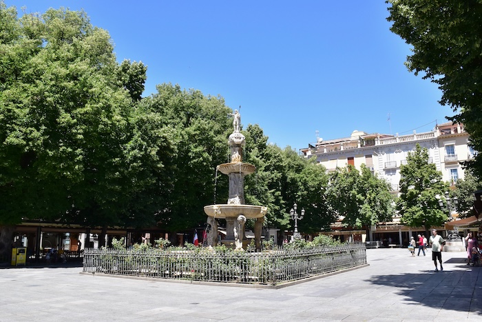 Centro (Şehir Merkezi / Catedral Çevresi)