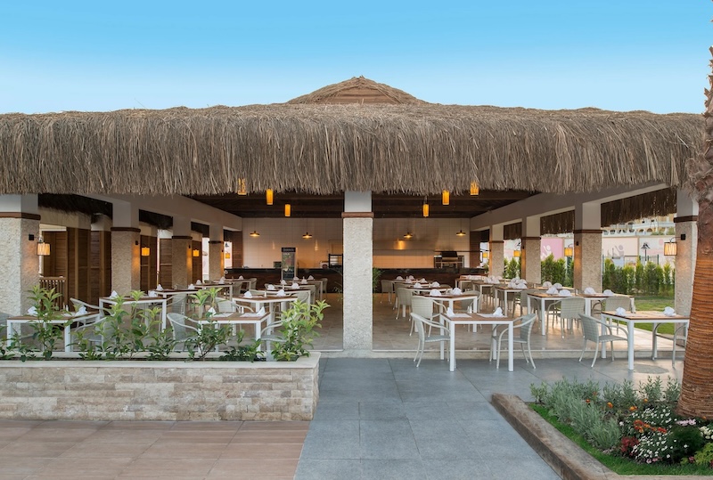 Aska Lara Resort & SPA Starbucks