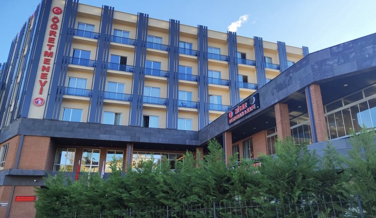 Öğretmenevinde Kimler Kalabilir?